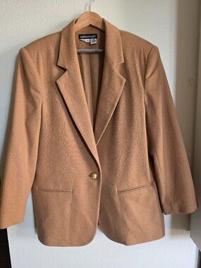 Vintage Savannah 100% Wool Camel Blazer Gold Button USA Size 14